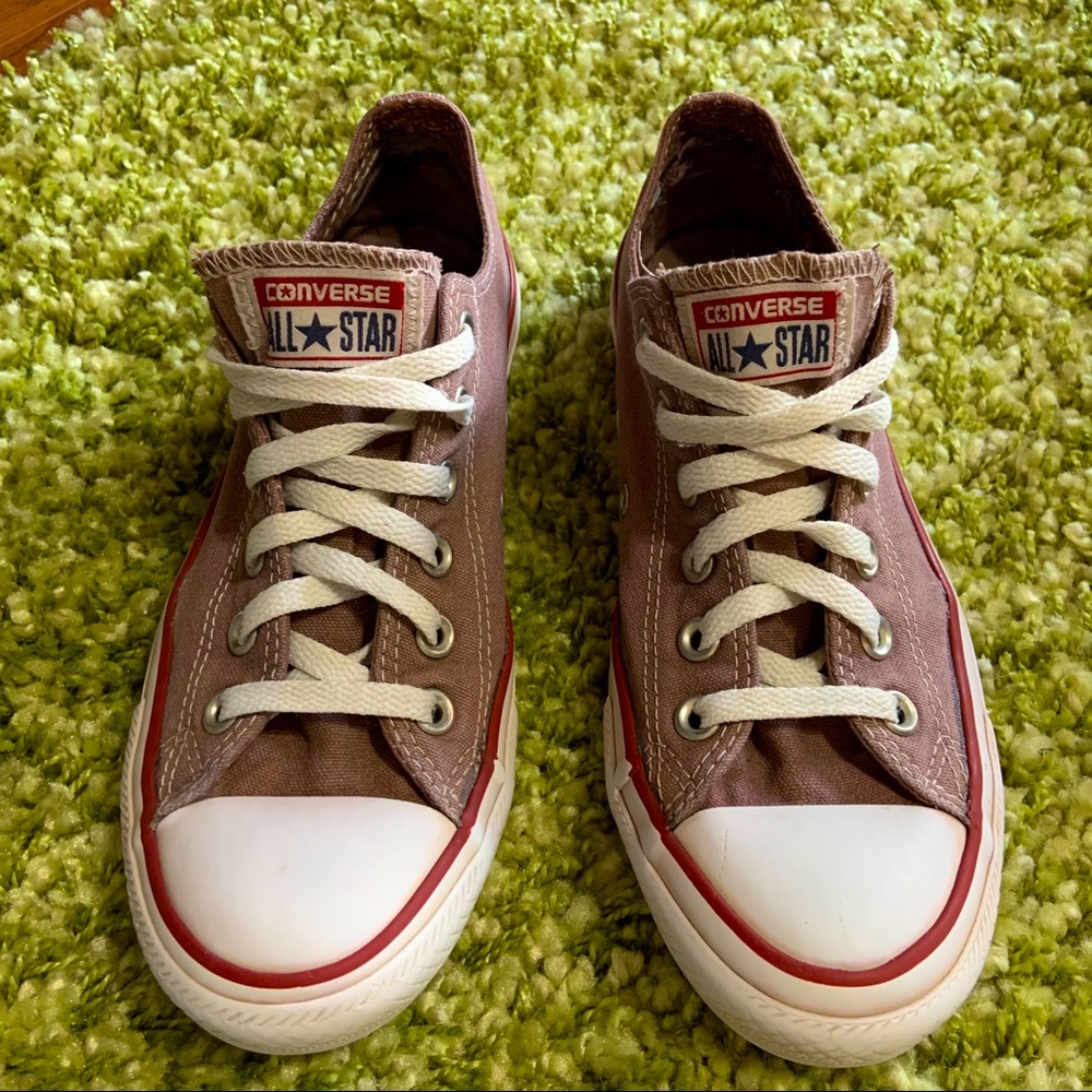 LIGHT BROWN MAUVE ALL STAR LOW TOP CONVERSE